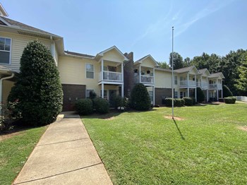 2917 Creech Road 1-2 Beds Apartment, Affordable for Rent - Photo Gallery 5