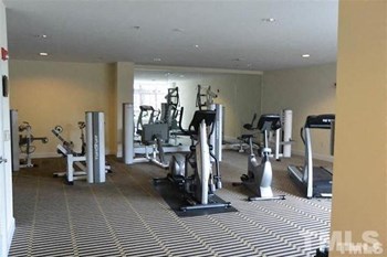 618 Boylan Avenue Unit 702 2 Beds Condo for Rent - Photo Gallery 5