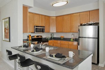 111 Gateway Court 1-3 Beds Apartment for Rent - Photo Gallery 5