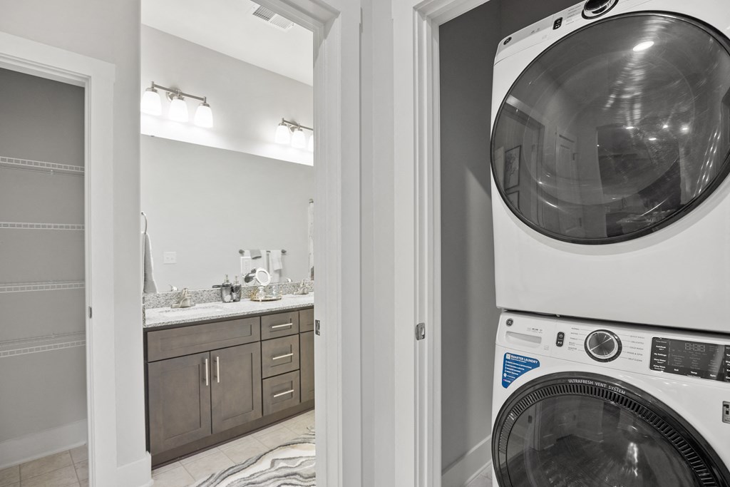 Washer and Dryer at Ellis Station, Durham, NC, 27703