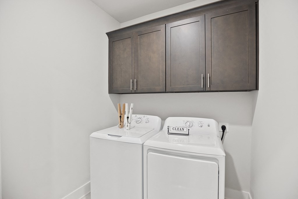 Washer and Dryer at Ellis Station, Durham, NC, 27703