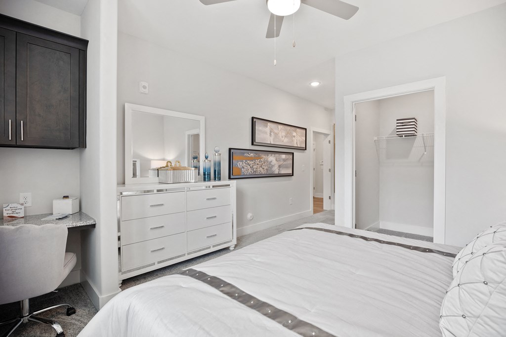 White Bedroom at Ellis Station, Durham, NC, 27703