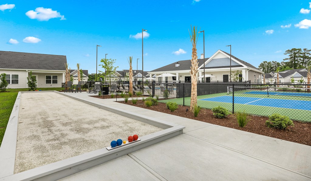 the preserve at ballantyne commons yard with tennis court and pool