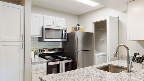 7 Woodstream Lane Studio-2 Beds Apartment for Rent