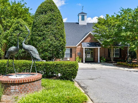 Avalon-Peaks-Apartments-Apex-NC-Clubhouse-Exterior-1