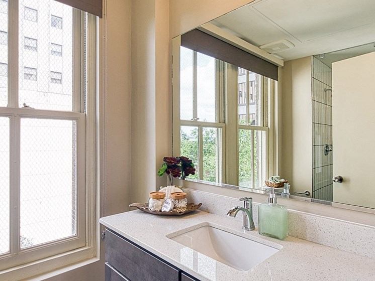 bathroom at Stumpf Flats Apartments in Downtown Richmond VA