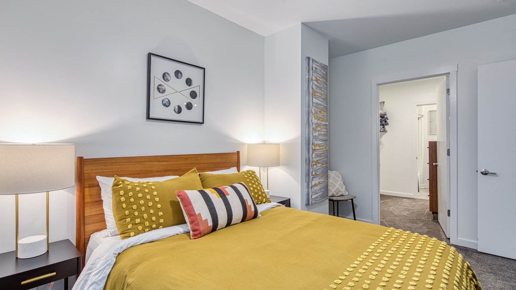 10 & Dairy Apartments bedroom 2