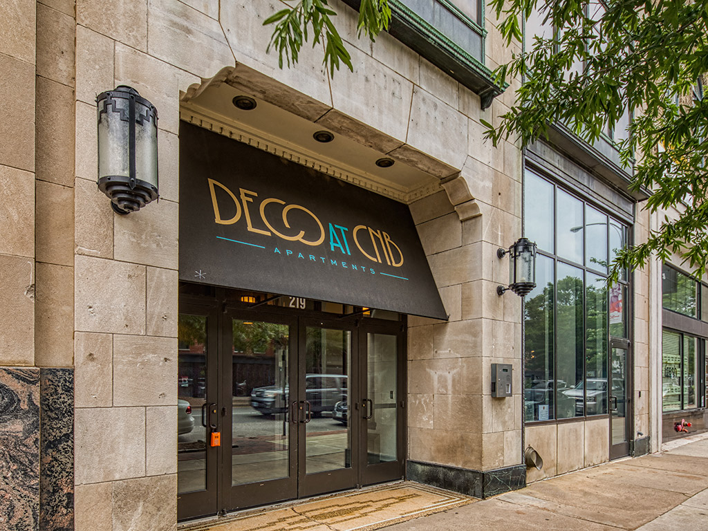 Deco at CNB entrance in Richmond VA