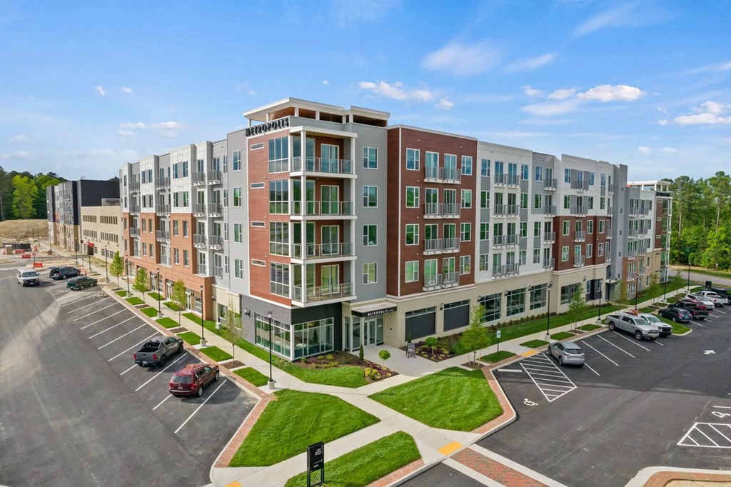 Metropolis Apartments, 4500 Metropolis Drive, Glen Allen, VA - RentCafe