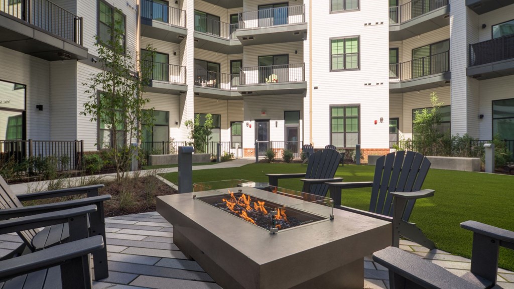 Patio at Aura Stonebridge, Virginia, 23225