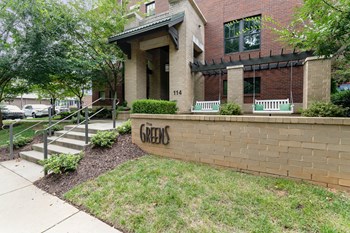 114 E. Elliot Street 1-3 Beds Apartment for Rent - Photo Gallery 2