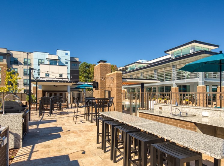 Grill_Area_Lumen_Apartments