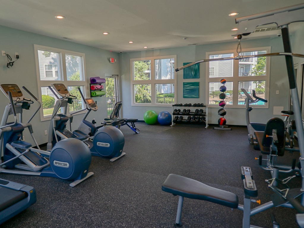 Fitness 7 at Hampton Center Apartments in Hampton VA