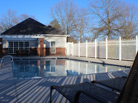Hanover-Terrace-Pool-in Greensboro NC