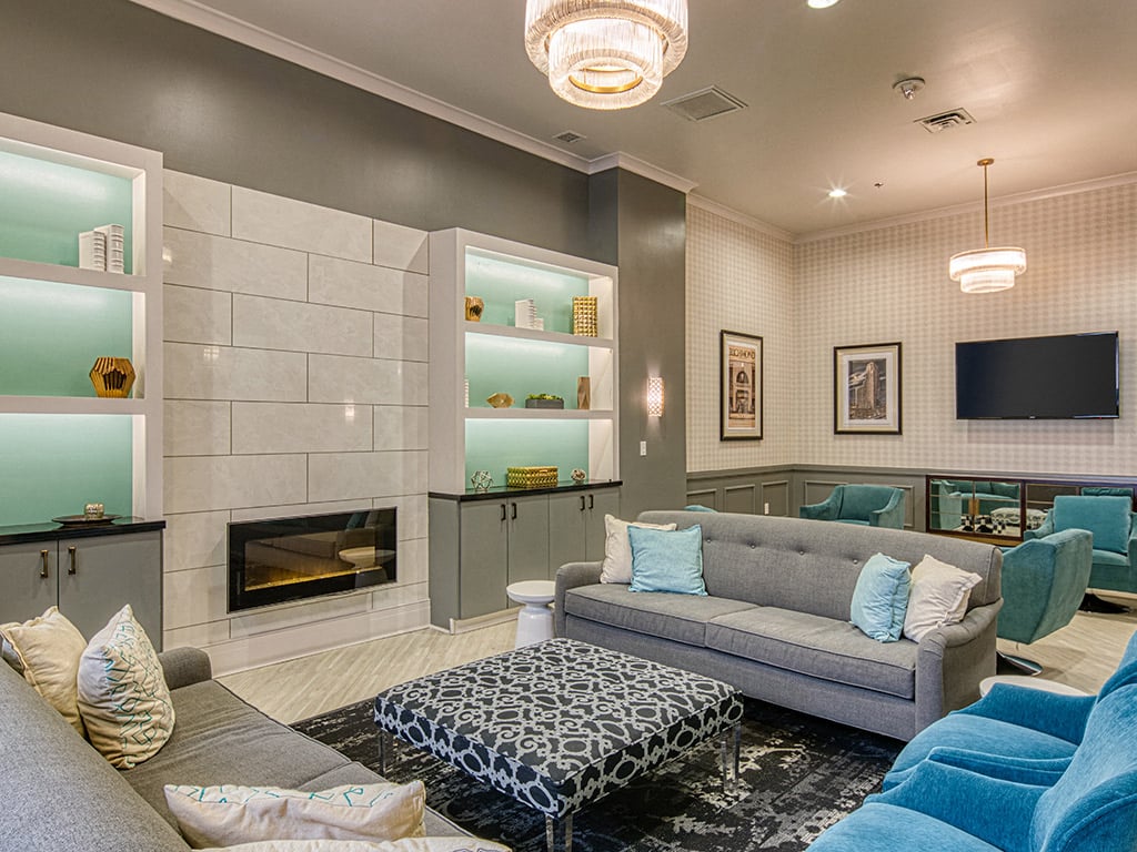 Lounge_Deco_At_CNB_Apartments in Richmond Va