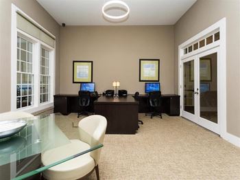 Resident Business Center With Computer And Printer at Beacon Place Apartments, Maryland