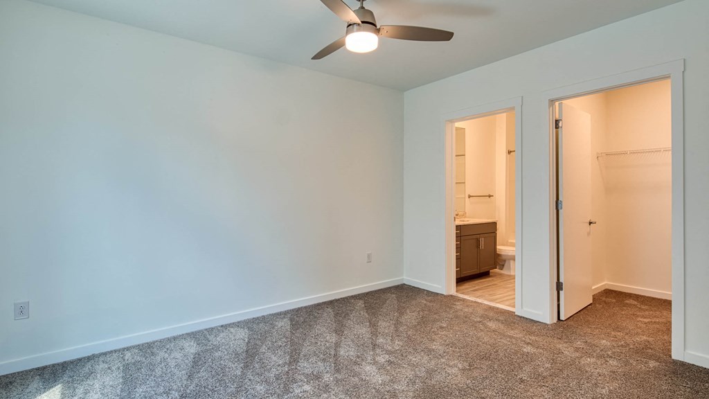 10 & Dairy Apartments Model Bedroom