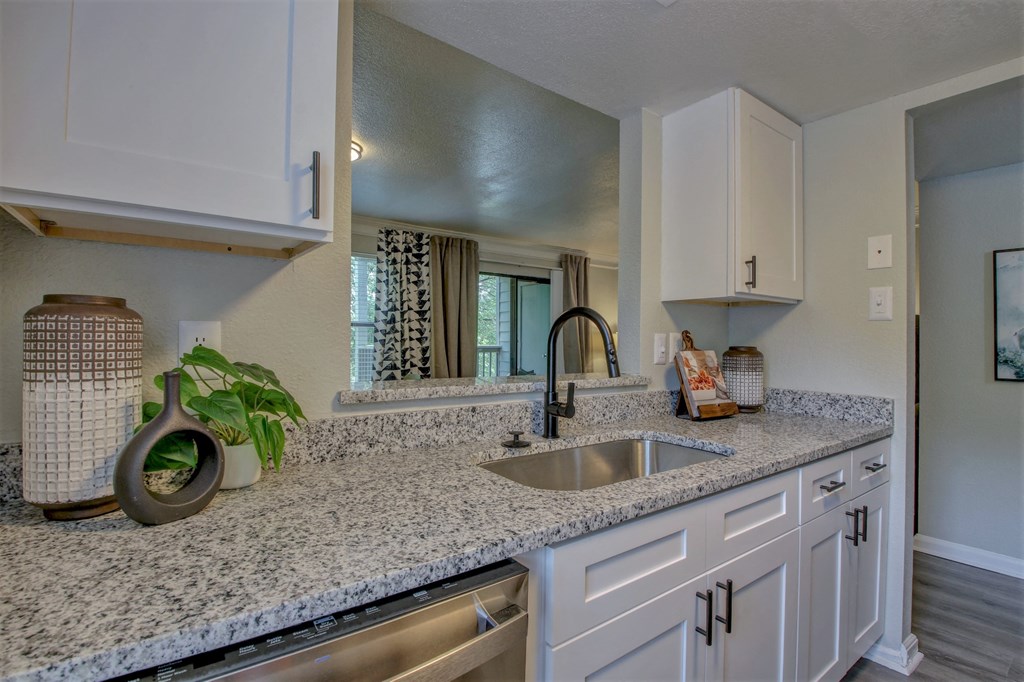 Muse Apartments in Little Rock AR kitchen