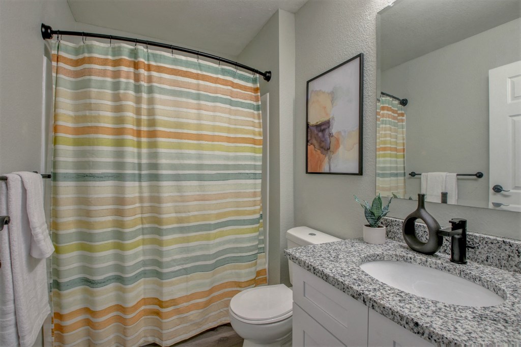 Muse Apartments in Little Rock AR Bath