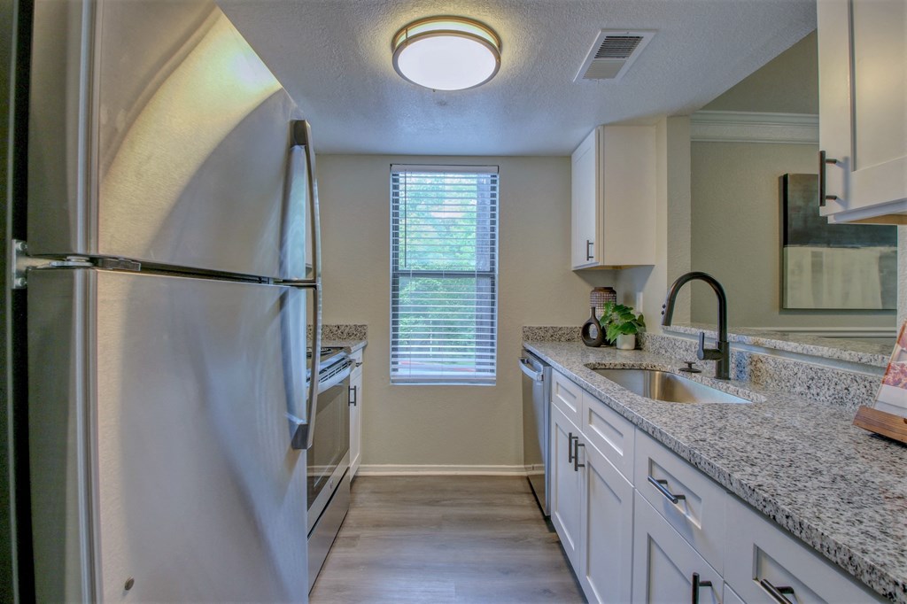 Muse Apartments in Little Rock AR Kitchen