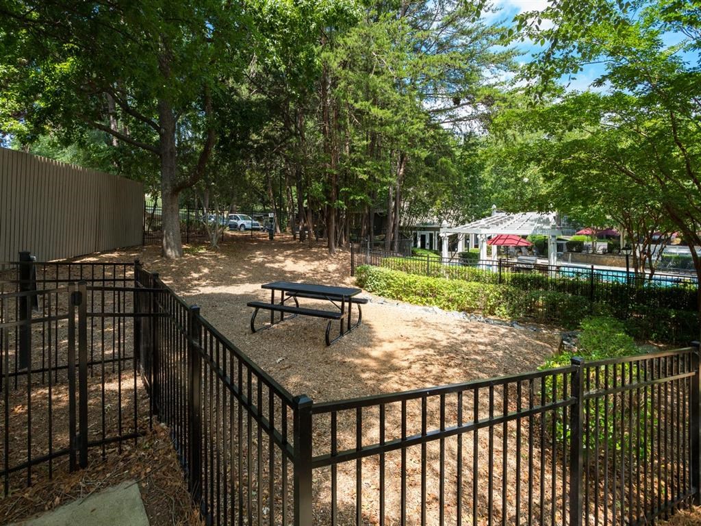 Harris Pond Apartments in Charlotte NC Exterior