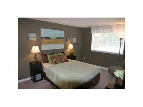 Brentwood West Apartments in Raleigh  bedroom 