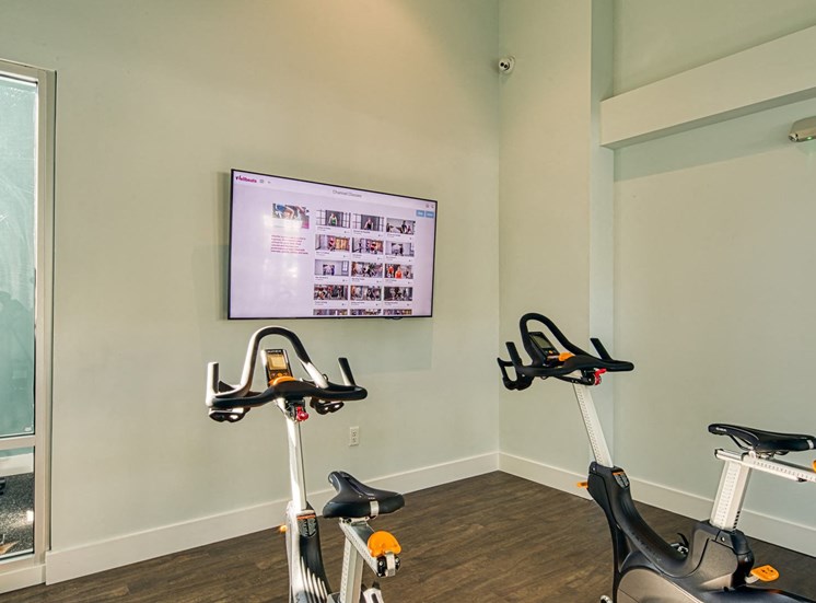 On_Demand_Workout_Lumen_Apartments_04_