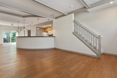 unfurnished at Orleans, Columbus, 43221