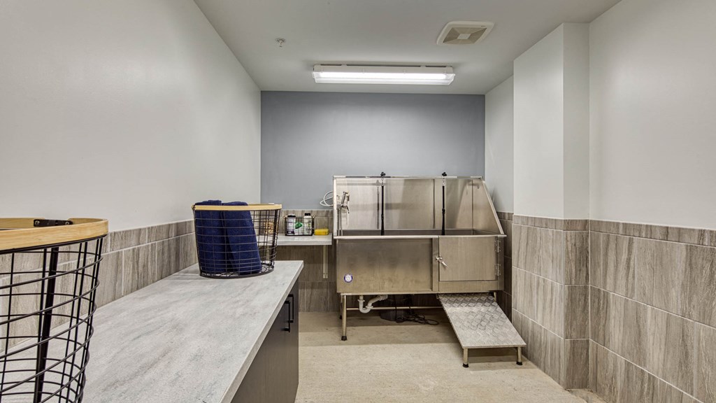 10 & Dairy Apartments Pet Spa