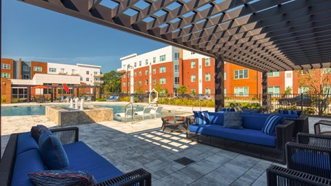 Ellipse Urban Apartments