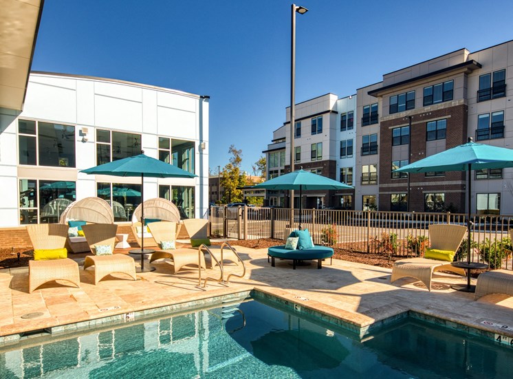 Pool_Lumen_Apartments_18