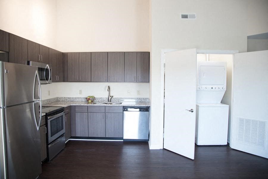 Gramercy Row Apartments Roanoke VA interior kitchen