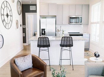 Gourmet Kitchen at The Merchant, Charleston, SC - Photo Gallery 40