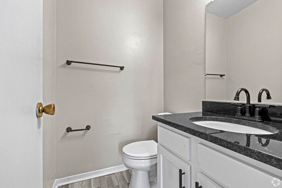 Bathroom With Bathtub at Bayville Apartments, Virginia Beach, VA, 23455