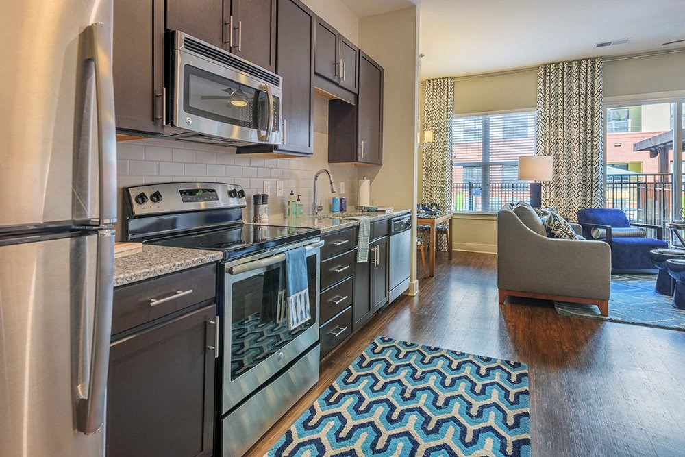 Fully Equipped Kitchen at The Lincoln Apartments, Raleigh, 27601
