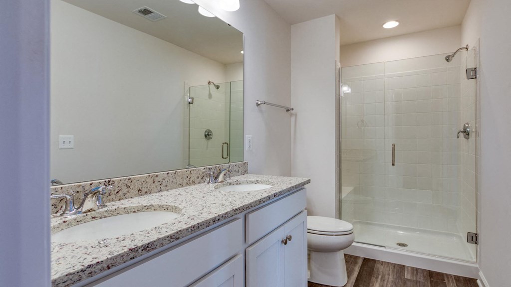 Designer Bathroom Suites at The Mark Townhomes Apartments, Harrisonburg, VA