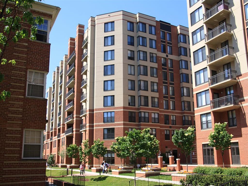 Frederick at Courthouse Exterior 1
