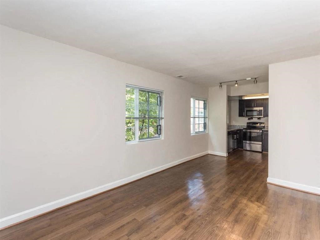 Woodbury Park Apartments interior
