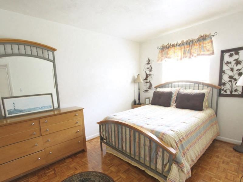 Linkhorn Place Apartments, 1105 Allendale Dr, Virginia Beach, VA RentCafe