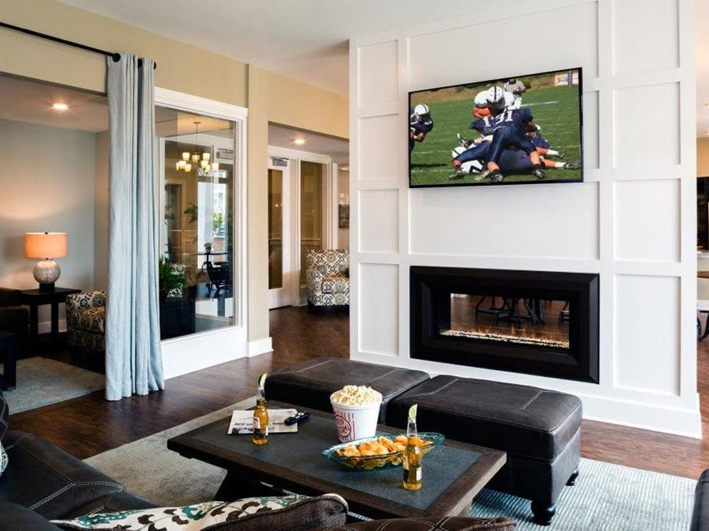 Watermark clubroom TV