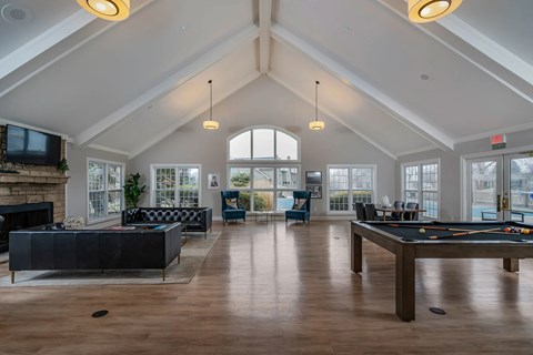 Large Clubhouse at Camden Place Apartments, Ohio, 43016