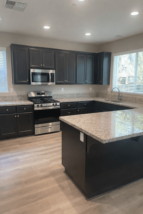 177 Bentwater Loop 5 Beds Apartment for Rent