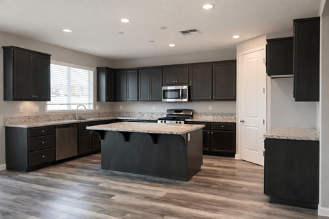 201 Bentwater Loop 5 Beds Apartment for Rent