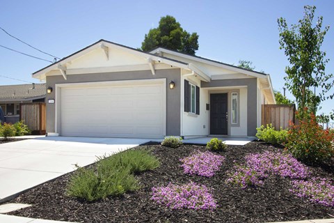 2106 Marsh Avenue 4 Beds Apartment for Rent