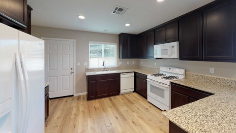 2106 Marsh Avenue 4 Beds Apartment for Rent