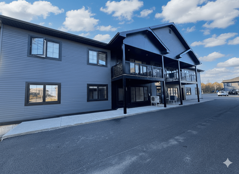 180 Lian St. 2 Beds Apartment for Rent