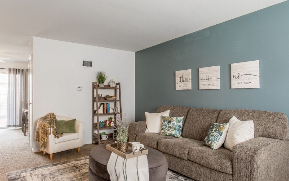 Yorktown Colony Apartments