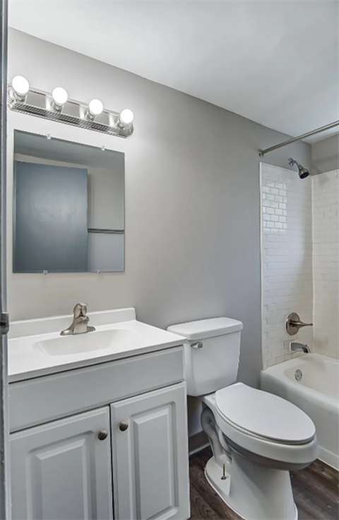 Hillvista Bathroom