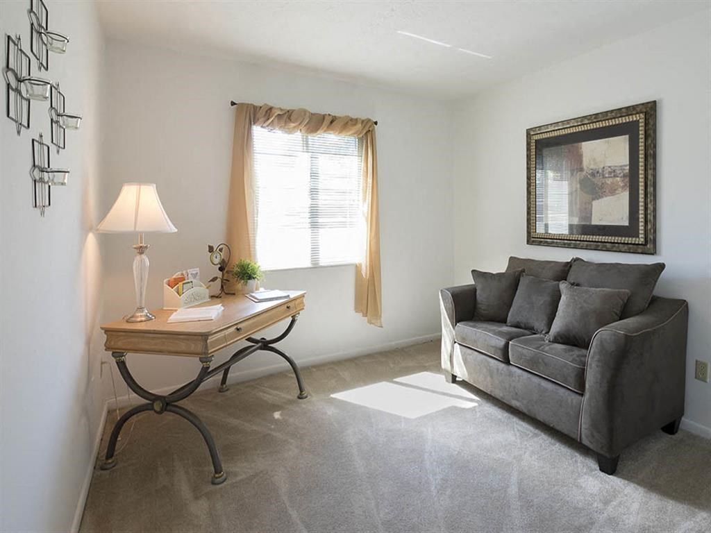 Shadow Hill Apartment Model