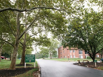 4071 Sharon Park Ln 1-3 Beds Apartment for Rent - Photo Gallery 3